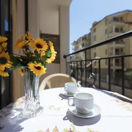 ❤quite & Cosy Studio With Balcony & Kitchen❤wt❤ *