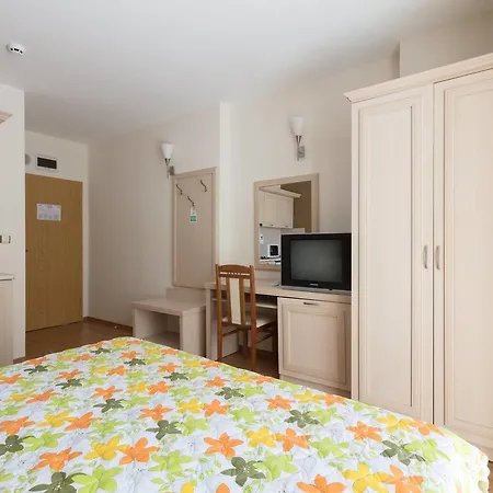 ❤quite & Cosy Studio With Balcony & Kitchen❤wt❤ شقة ساني بيتش